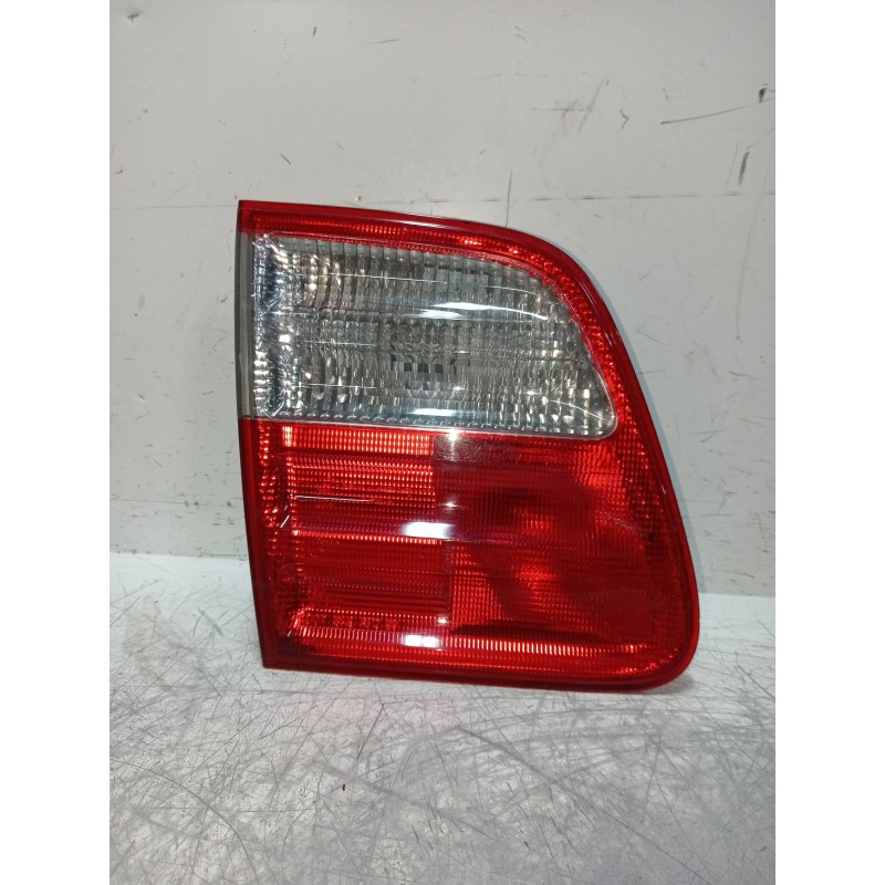 Recambio de piloto trasero izquierdo interior para mercedes clase e (w210) familiar 220 t cdi (210.206) referencia OEM IAM   