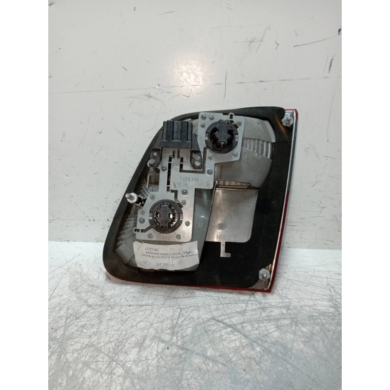 Recambio de piloto trasero izquierdo interior para mercedes clase e (w210) familiar 220 t cdi (210.206) referencia OEM IAM   