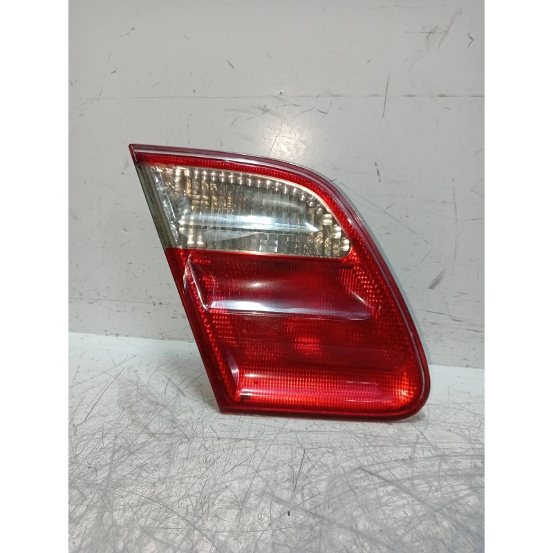 Recambio de piloto trasero izquierdo interior para mercedes clase e (w210) berlina diesel 220 cdi (210.006) referencia OEM IAM A