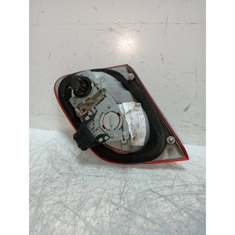 Recambio de piloto trasero derecho interior para mercedes clase e (w210) berlina diesel 300 turbodiesel (210.025) referencia OEM