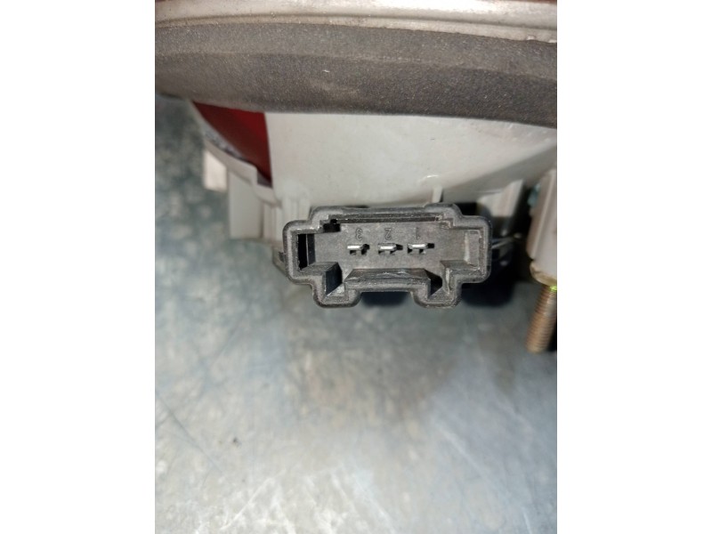 Recambio de piloto trasero derecho interior para mercedes clase e (w210) berlina diesel 300 turbodiesel (210.025) referencia OEM