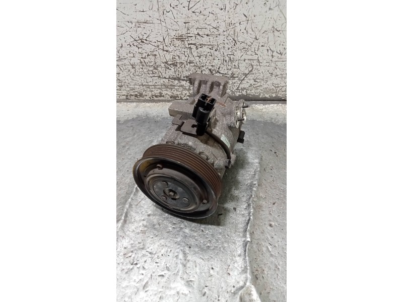 Recambio de compresor aire acondicionado para kia cee´d 1.6 gdi cat referencia OEM IAM 2970  