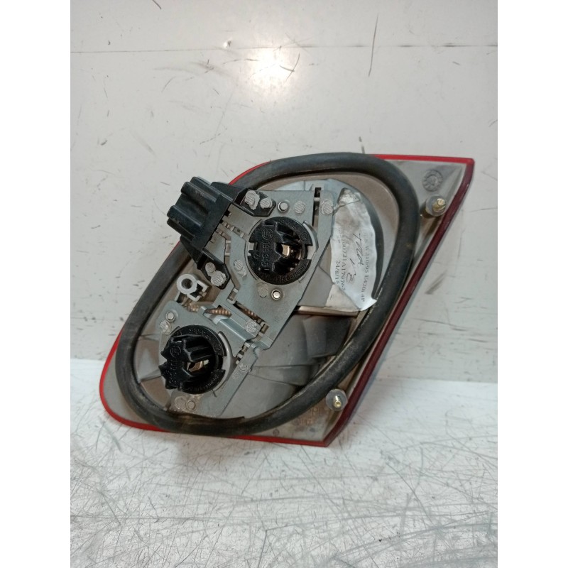 Recambio de piloto trasero izquierdo interior para mercedes clase e (w210) berlina 4.2 v8 32v cat referencia OEM IAM A2108200964