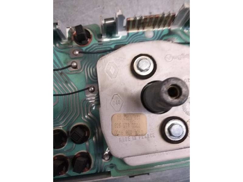 Recambio de cuadro instrumentos para renault 19 (b/c/l53) referencia OEM IAM    Recambio de cuadro instrumentos para renault 19 (b/c/l53) referencia OEM IAM