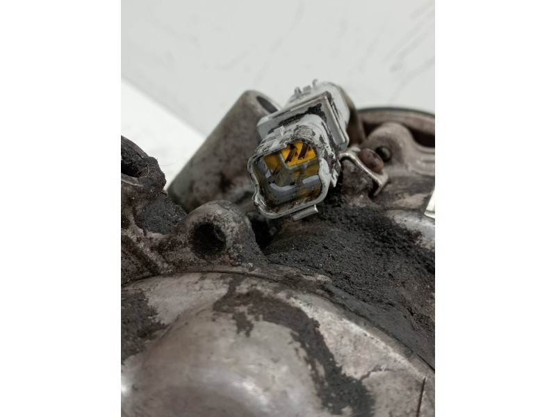 Recambio de compresor aire acondicionado para renault kangoo dynamique referencia OEM IAM SD6V121918 8200953359A 