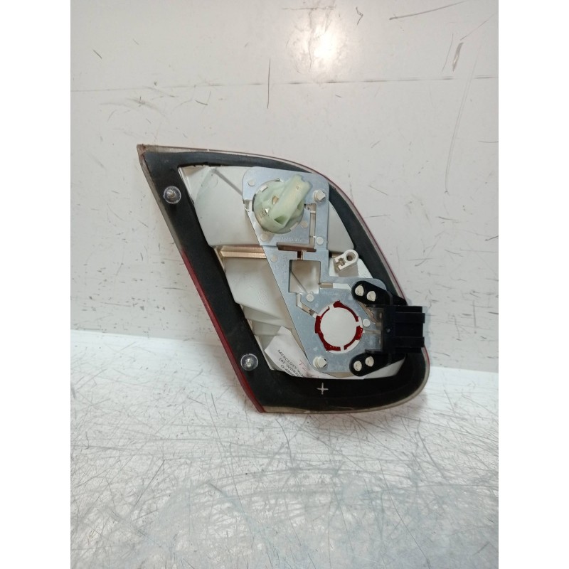 Recambio de piloto trasero derecho interior para mercedes clase clk (w208) coupe 320 (208.365) referencia OEM IAM   
