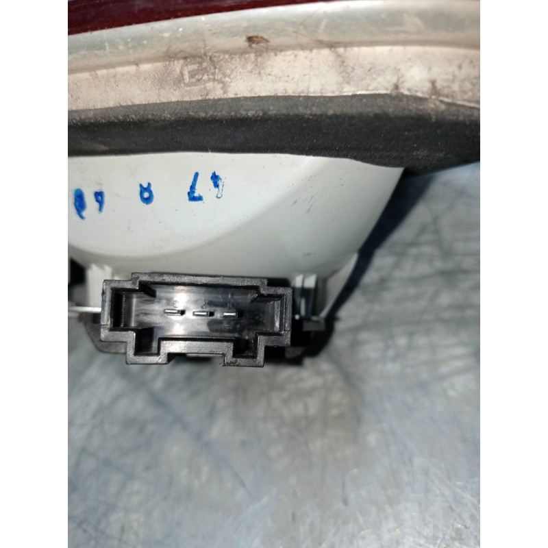 Recambio de piloto trasero derecho interior para mercedes clase clk (w208) coupe 320 (208.365) referencia OEM IAM   