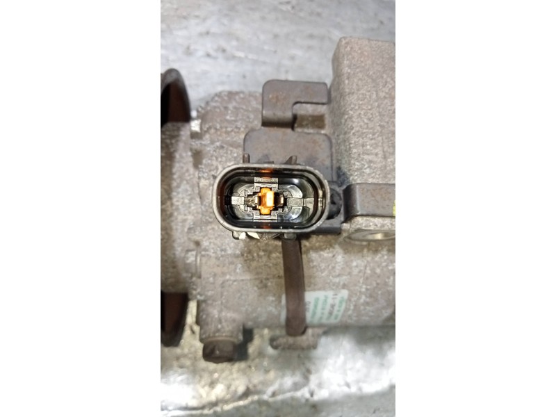 Recambio de compresor aire acondicionado para kia cee´d 1.6 gdi cat referencia OEM IAM 2970  