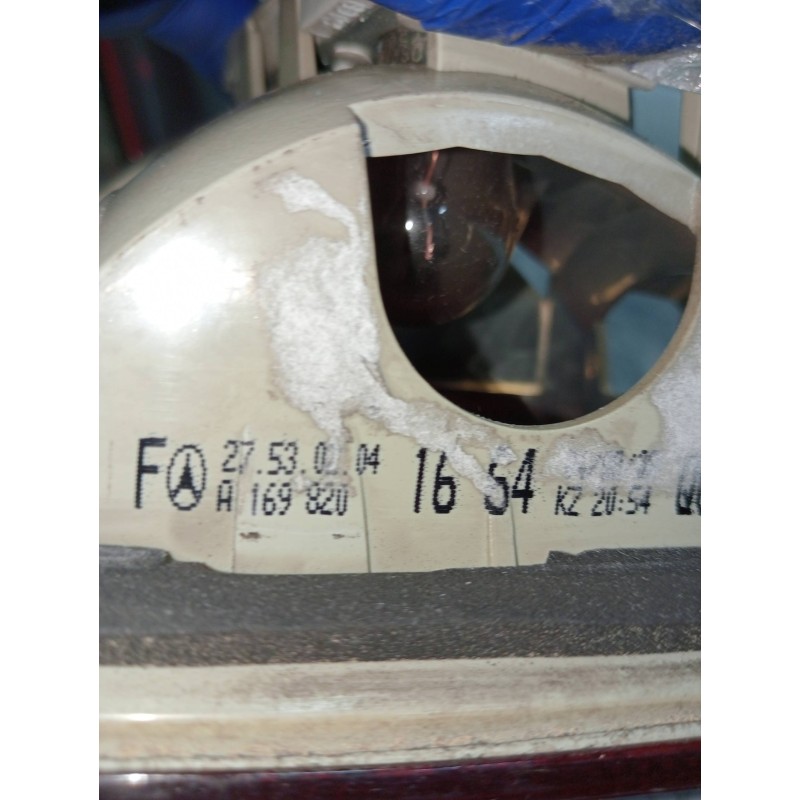 Recambio de piloto trasero derecho interior para mercedes clase b (w245) 180 cdi (245.207) referencia OEM IAM A1698201664  