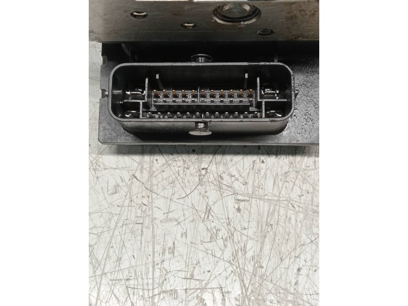 Recambio de abs para peugeot 5008 premium referencia OEM IAM 0265230881 9674677580 0265951433