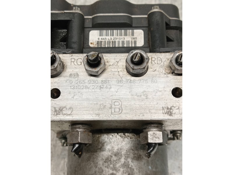 Recambio de abs para peugeot 5008 premium referencia OEM IAM 0265230881 9674677580 0265951433