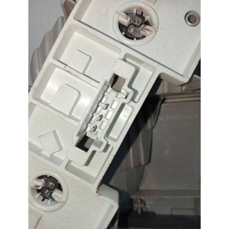 Recambio de piloto trasero izquierdo interior para mercedes clase e (w211) familiar 280 t cdi (211.223) referencia OEM IAM A2118 Recambio de piloto trasero izquierdo interior para mercedes clase e (w211) familiar 280 t cdi (211.223) referencia OEM IAM A2118