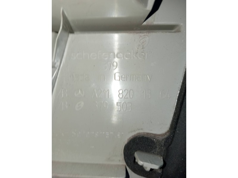 Recambio de piloto trasero izquierdo interior para mercedes clase e (w211) familiar 280 t cdi (211.223) referencia OEM IAM A2118 Recambio de piloto trasero izquierdo interior para mercedes clase e (w211) familiar 280 t cdi (211.223) referencia OEM IAM A2118