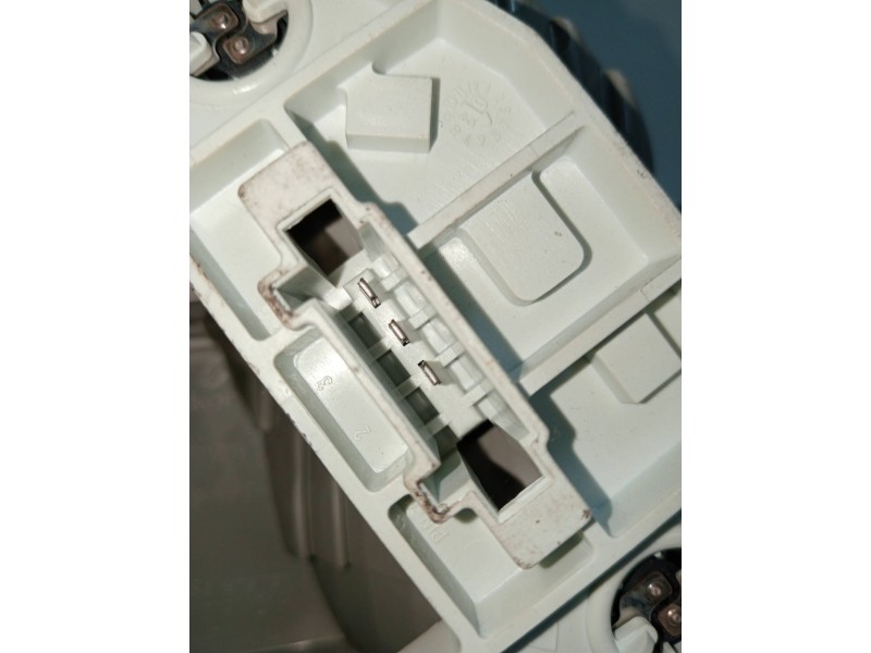 Recambio de piloto trasero derecho interior para mercedes clase e (w211) familiar 280 t cdi (211.223) referencia OEM IAM A211820