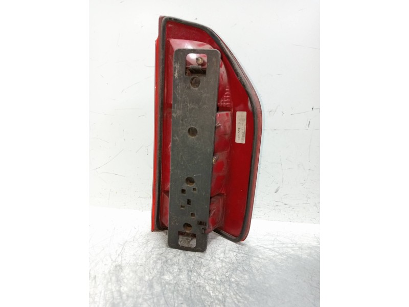 Recambio de piloto trasero izquierdo para mercedes sprinterii caja cerrada (desde 01.06) 210/213/216 cdi (906.611/613) referenci