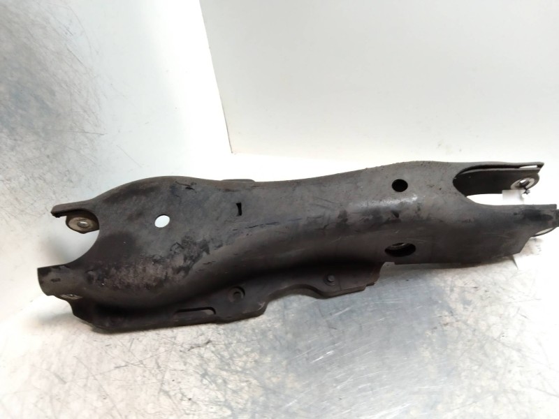 Recambio de brazo suspension inferior trasero izquierdo para mercedes clase s (w220) berlina 5.5 v12 36v cat referencia OEM IAM 