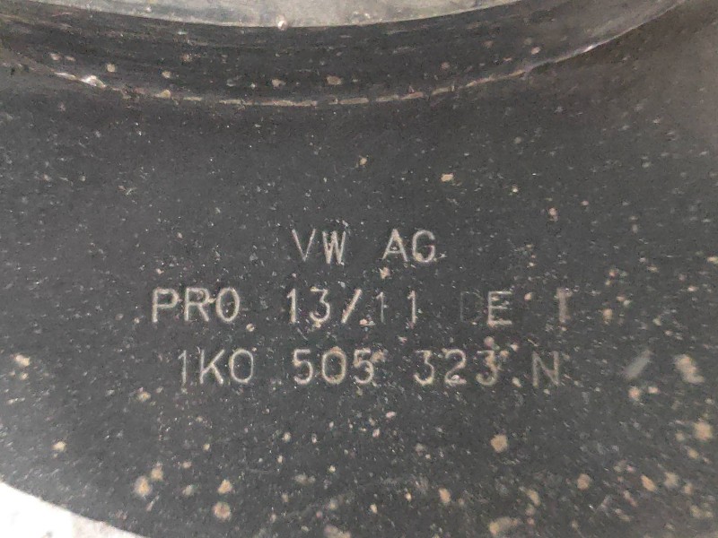 Recambio de brazo suspension superior trasero derecho para volkswagen golf vi (5k1) advance referencia OEM IAM 1K0505323N  