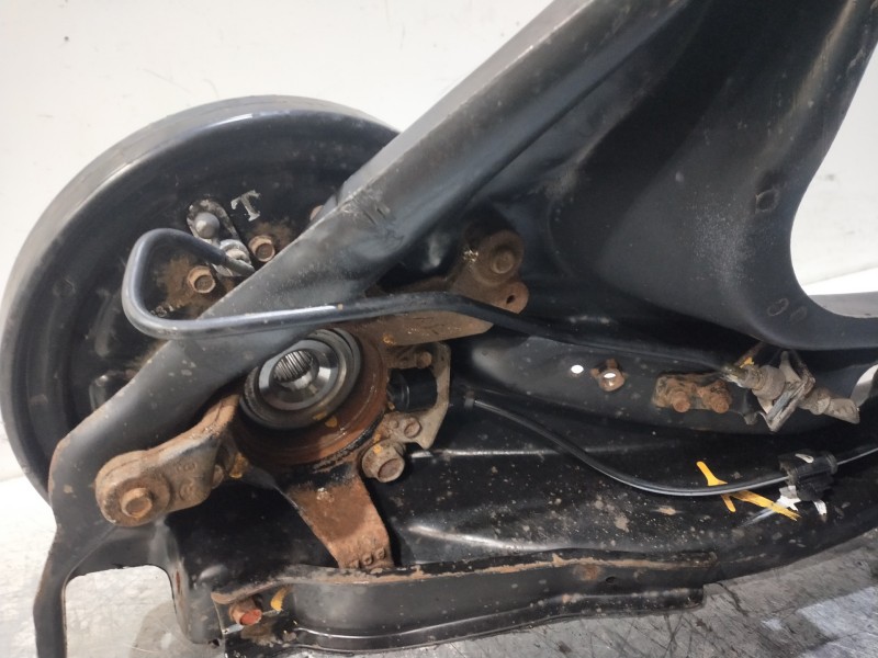 Recambio de mangueta trasera izquierda para honda cr-v (rd1/3) básico (rd1) referencia OEM IAM   