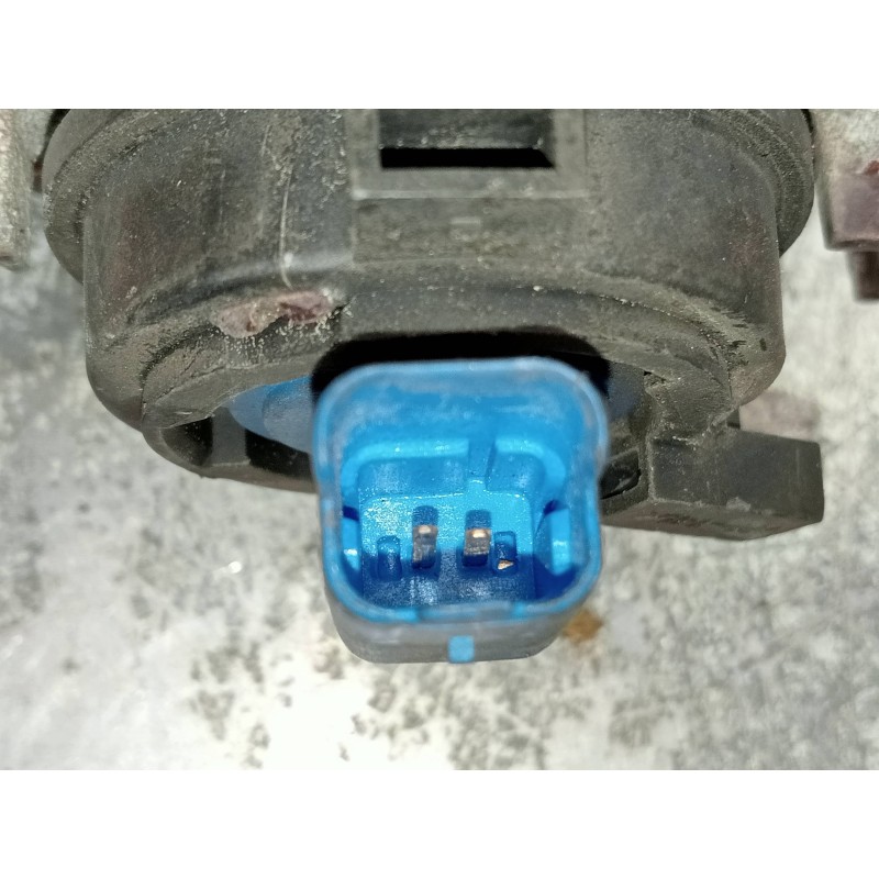 Recambio de faro antiniebla derecho para citroen xsara picasso 1.6 hdi 90 lx plus referencia OEM IAM 9638225680 377569 67721222
