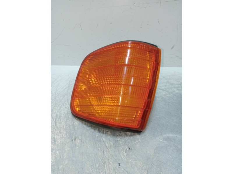 Recambio de piloto delantero izquierdo para mercedes clase s (w126) berlina+coupe 3.8 v8 referencia OEM IAM 1305233920  