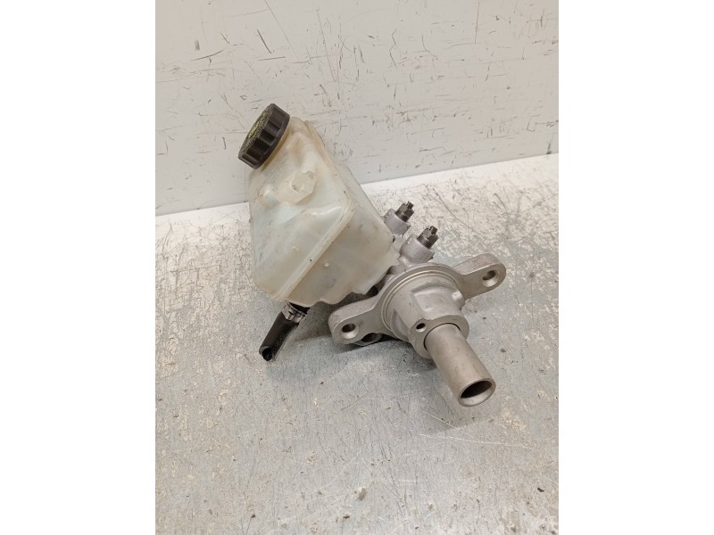 Recambio de bomba freno para renault kangoo dynamique referencia OEM IAM 0204Y24321  