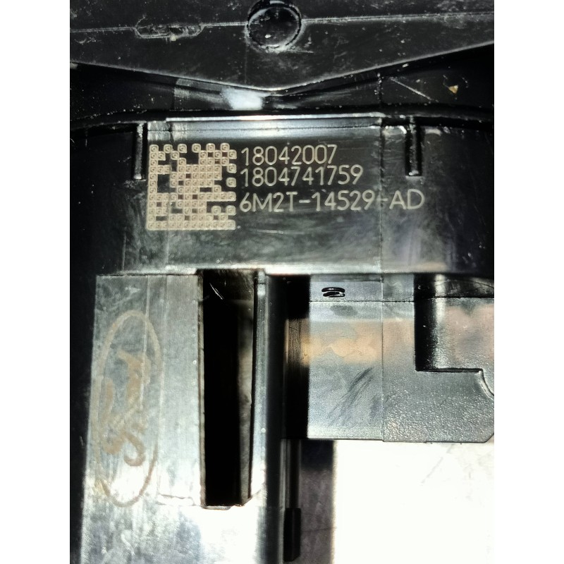 Recambio de mando elevalunas delantero derecho para ford mondeo ber. (ca2) ghia referencia OEM IAM 6M2T14529AD 18042007 5P