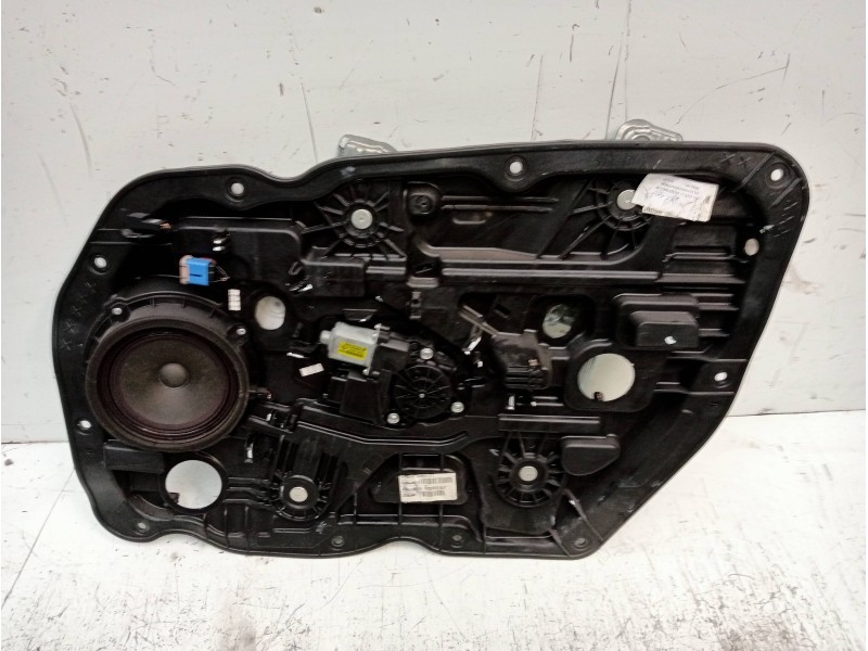 Recambio de elevalunas delantero derecho para kia cee´d concept referencia OEM IAM 82480A2310 A030000015 05345144
