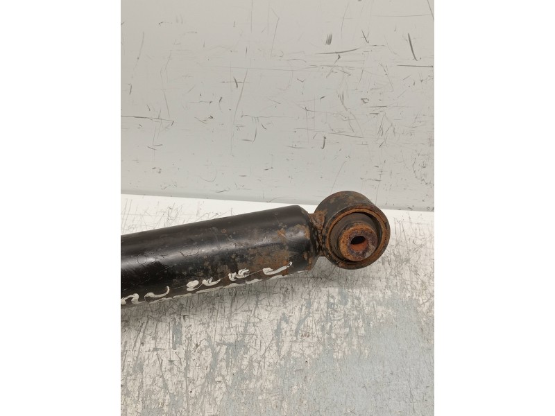 Recambio de amortiguador trasero derecho para honda cr-v (rd1/3) básico (rd1) referencia OEM IAM   