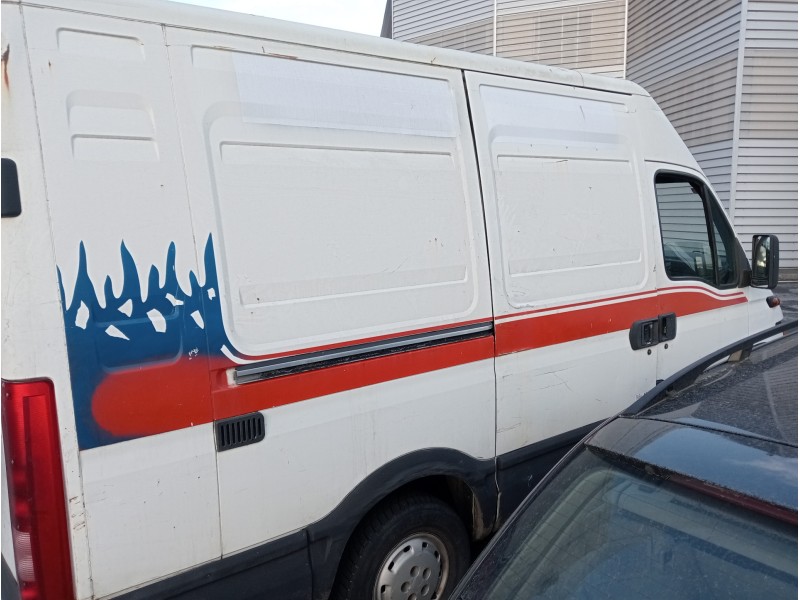 iveco daily caja cerrada (1999 =>) del año 2000