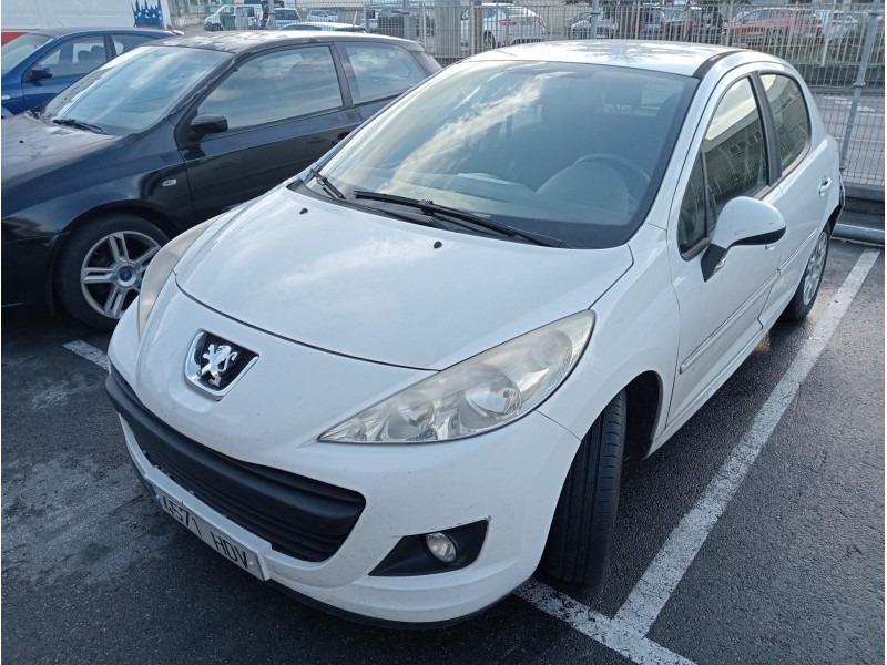 peugeot 207 del año 2011