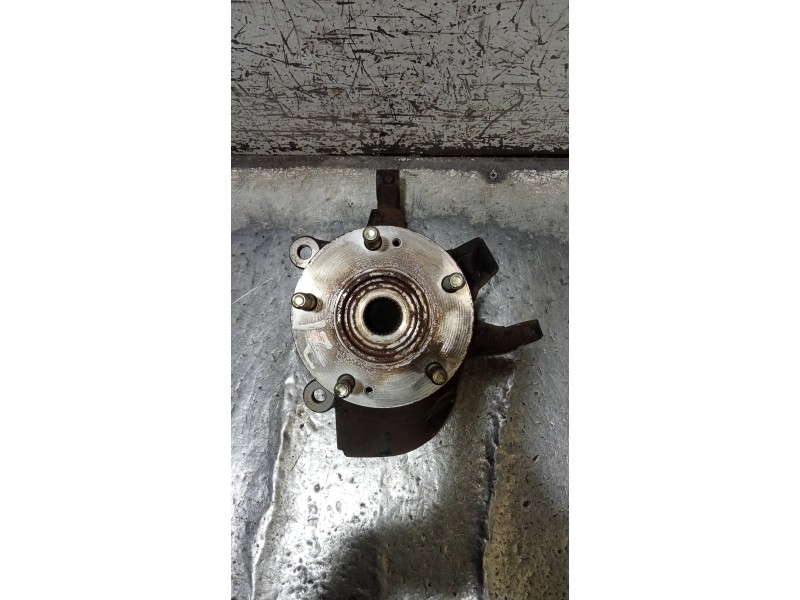 Recambio de mangueta delantera izquierda para kia cee´d 1.6 gdi cat referencia OEM IAM   