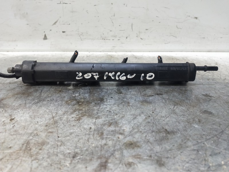 Recambio de rampa inyectora para peugeot 207 sport referencia OEM IAM 75756458002  