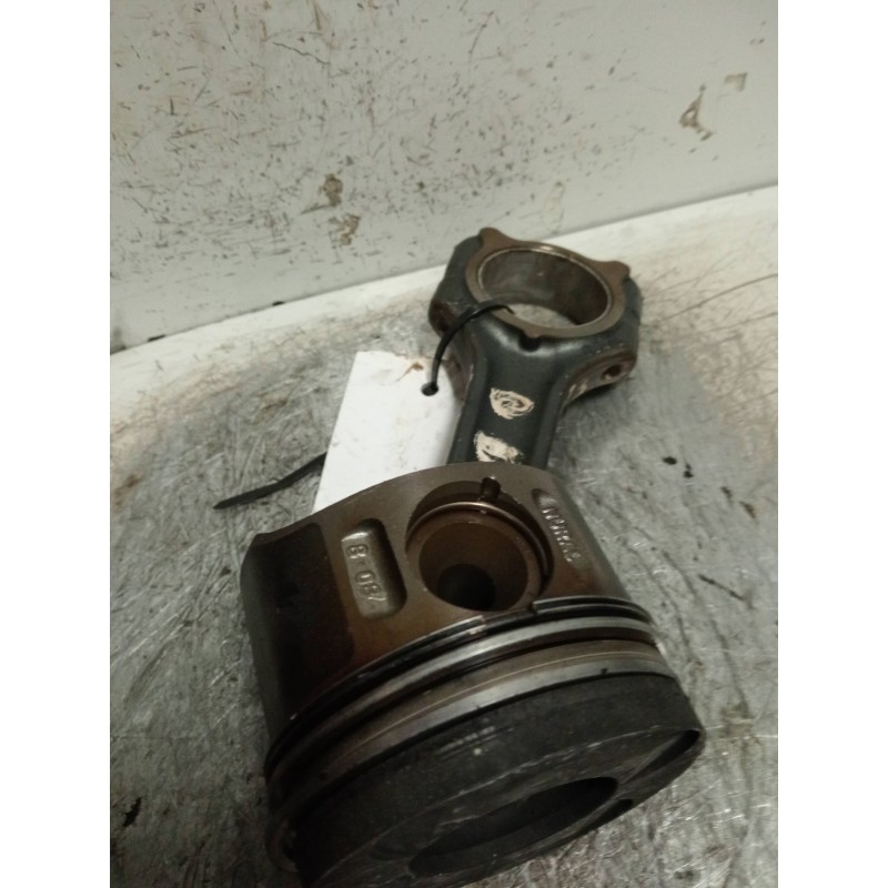Recambio de piston para mercedes sprinterii caja abierta (desde 01.06) 309/311/313/315  cdi (906.131/132/133/134/135/136) refere