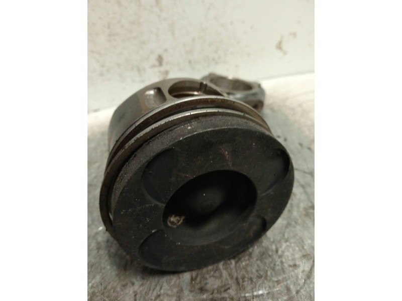 Recambio de piston para mercedes sprinterii caja abierta (desde 01.06) 309/311/313/315  cdi (906.131/132/133/134/135/136) refere