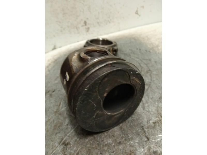 Recambio de piston para seat altea (5p1) sport referencia OEM IAM 0380  