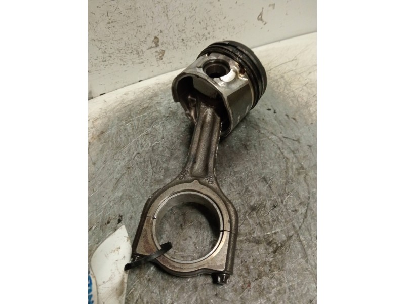Recambio de piston para peugeot partner kasten confort l2 referencia OEM IAM   