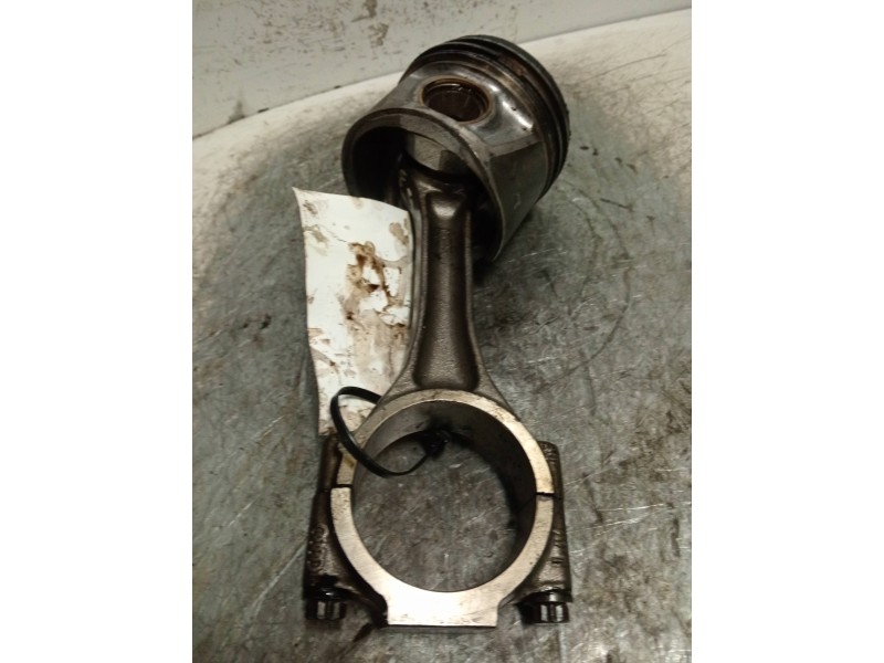Recambio de piston para volkswagen golf v berlina (1k1) 2.0 tdi referencia OEM IAM 038J  