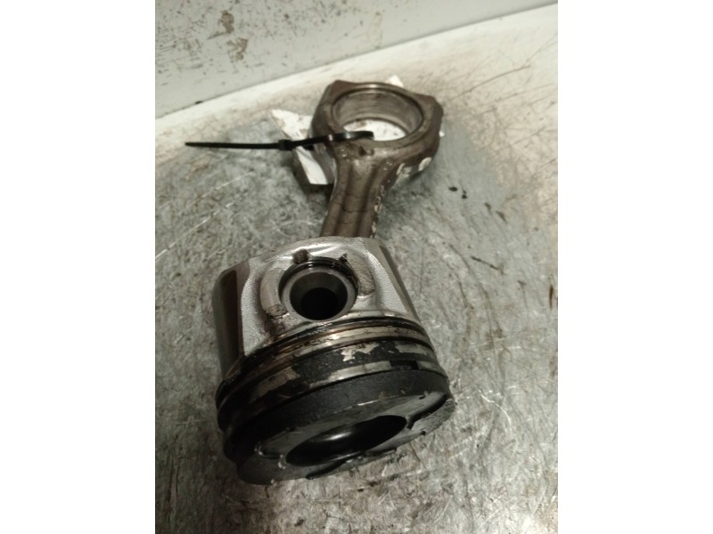 Recambio de piston para peugeot partner kasten confort l2 referencia OEM IAM   