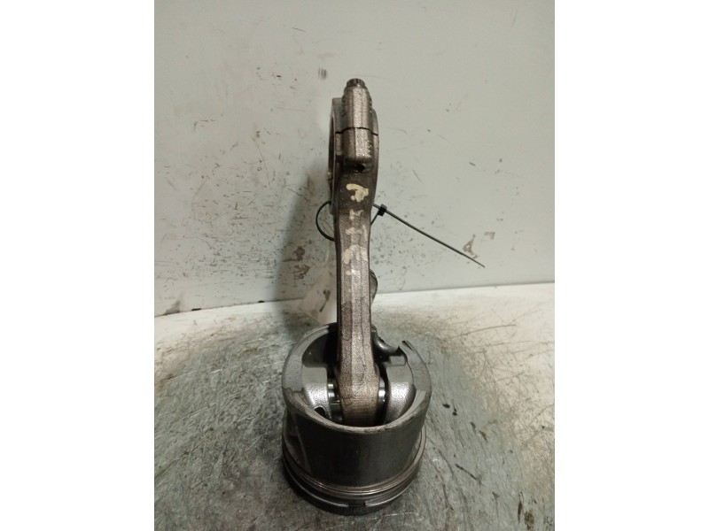 Recambio de piston para seat altea (5p1) i-tech referencia OEM IAM 038J  