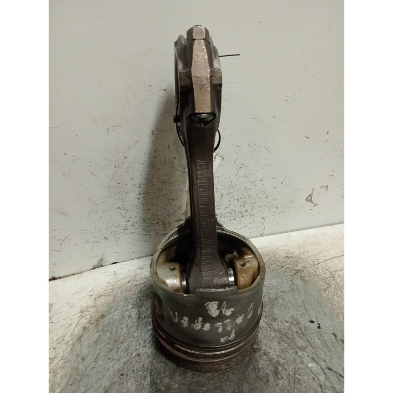 Recambio de piston para mitsubishi galloper (hyundai) 2.5 tdi exceed confort (3-ptas.) referencia OEM IAM J81S09  