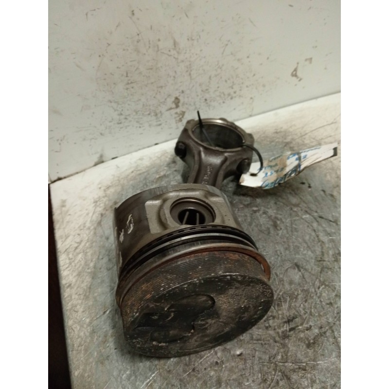 Recambio de piston para mitsubishi galloper (hyundai) 2.5 tdi exceed confort (3-ptas.) referencia OEM IAM J81S09  