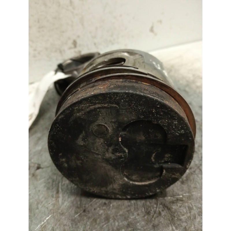 Recambio de piston para mitsubishi galloper (hyundai) 2.5 tdi exceed confort (3-ptas.) referencia OEM IAM J81S09  