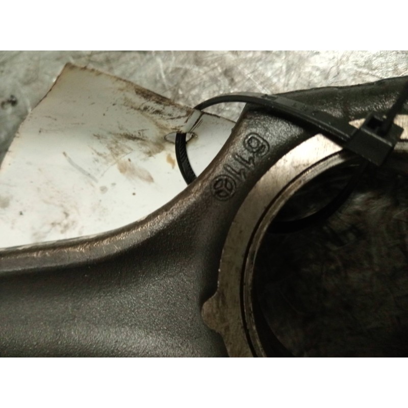 Recambio de piston para mercedes clase e (w210) berlina diesel 220 cdi (210.006) referencia OEM IAM 611   Recambio de piston para mercedes clase e (w210) berlina diesel 220 cdi (210.006) referencia OEM IAM 611