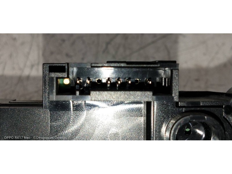 Recambio de mando multifuncion para bmw serie x1 (f48) sdrive18d referencia OEM IAM 6135937145705  