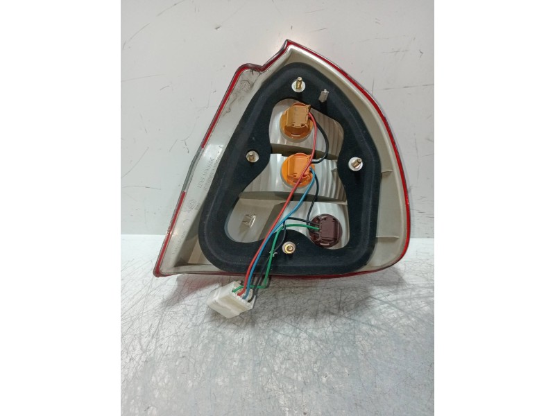 Recambio de piloto trasero izquierdo para mitsubishi carisma berlina 5 (da0) 1900 di-d avance referencia OEM IAM   