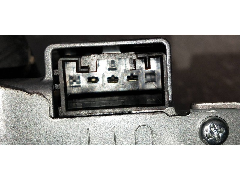 Recambio de motor limpia trasero para bmw serie x1 (f48) sdrive18d referencia OEM IAM 7356220AI04 18558210 