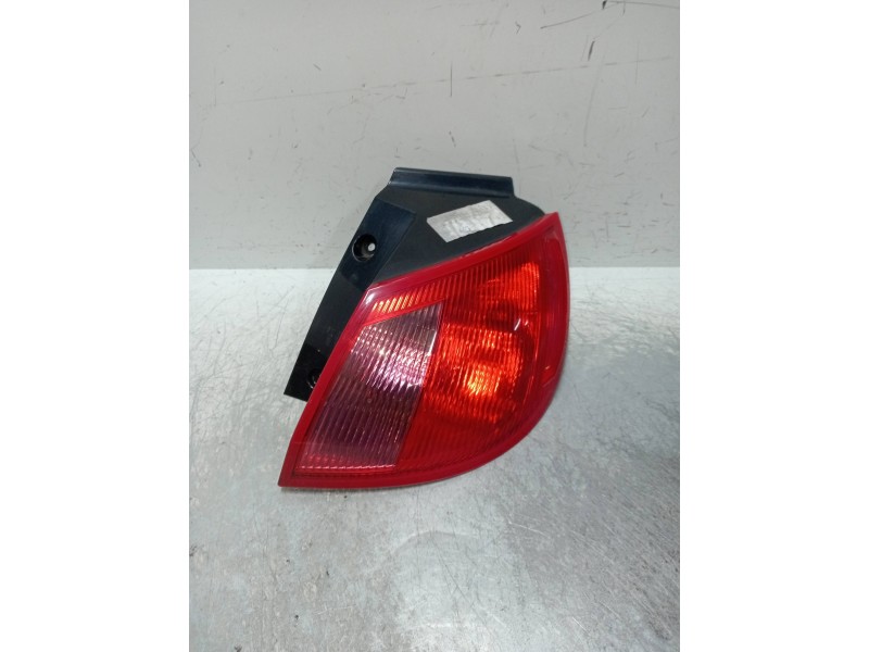 Recambio de piloto trasero derecho para mitsubishi colt berlina 3 (cz) 1.5 di-d cat referencia OEM IAM   