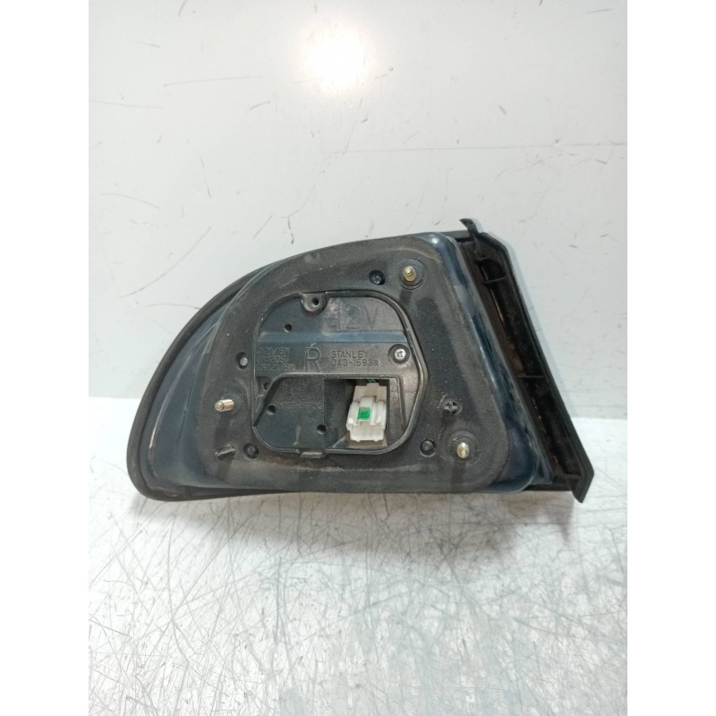 Recambio de piloto trasero derecho interior para mitsubishi galant berlina (e50) 2000 gls td-kat berlina (4-ptas.) referencia OE