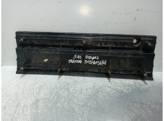 Recambio de piloto trasero central para mitsubishi eclipse (d30) referencia OEM IAM    2