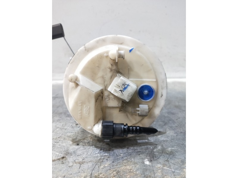 Recambio de bomba combustible para ford mondeo ber. (ca2) ghia referencia OEM IAM 56007810 8200029163A 